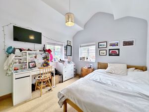 Photo 16- click for photo gallery